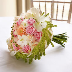 Spring Wedding Inspiration: Vintage Theme
